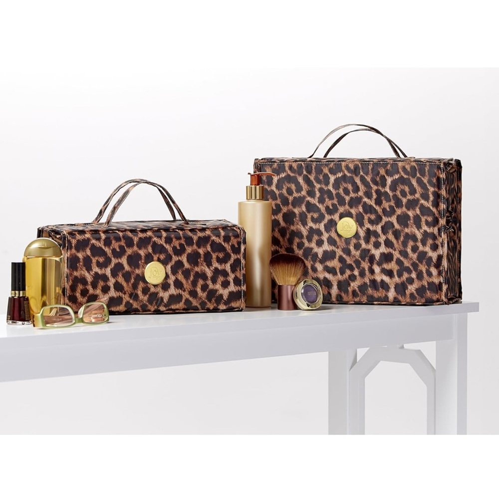 Chic Leopard Print makeup bag duo